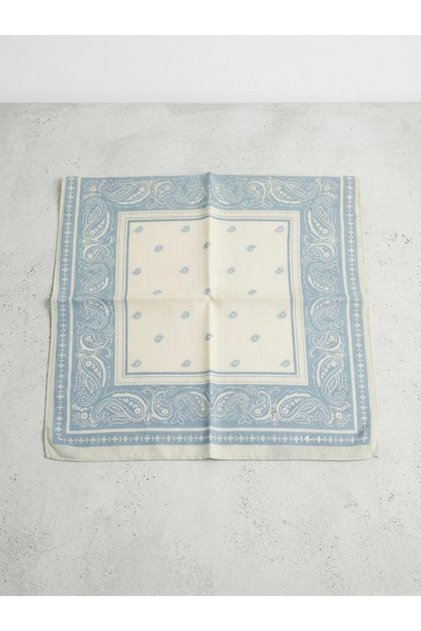 وشاح من القماش الناعم الفاخر مقاس 50x50 سم