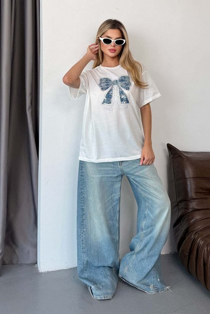 Kadın Fiyonk Nakışlı Taş Detaylı T-Shirt Beyaz - 26Y 5061