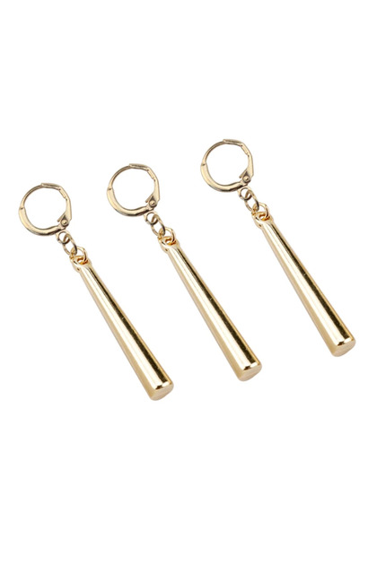 E242-4 Anime One Piece Sauron Zoro Dripping Male Earrings Fake Clip Magnet Acier Inoxydable Inox Ear
