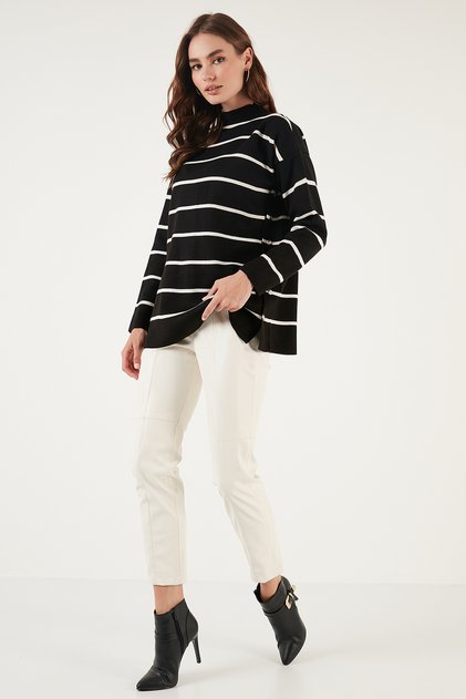 Striped Stand Collar Onesize Knitwear Sweater Pullover 4615197 Y