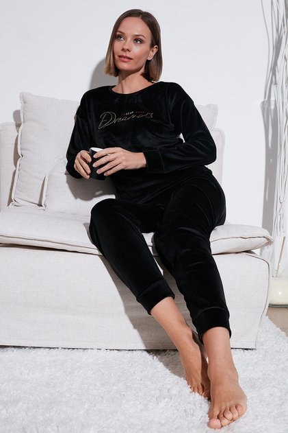 Standard Fit Crew Neck Soft Velvet Pajama Set Pajama Set 6094202