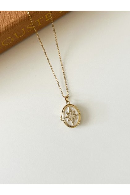 Women's Pearlized White Polar Star Detailed Open-Closeable Steel Necklace 45+5 cm
