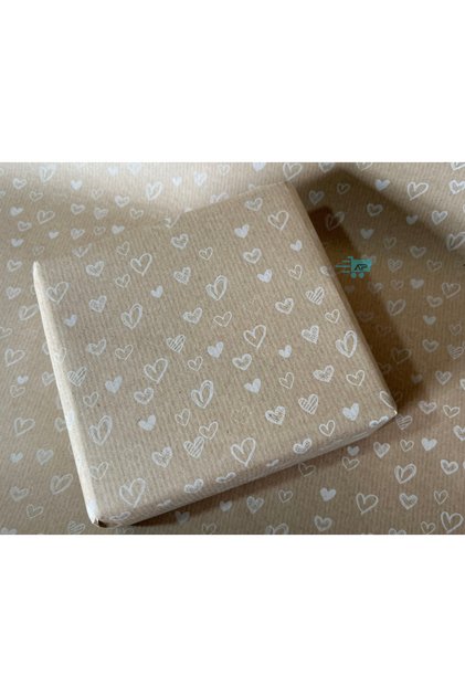 White Heart Patterned Kraft Gift Wrapping Paper 35X100 cm 5 Pieces