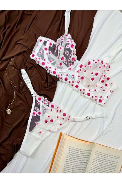 Papatya Soft Brode Underwear Set