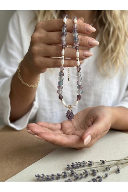 Natural Stone Necklace with Agate and Pearlescent Grape Bunch Figures
