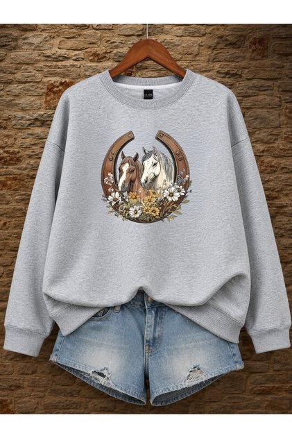 Women's Horseshoe Flower Graphic Printed Comfortable Fit Crew Neck Gray Sweatshirt