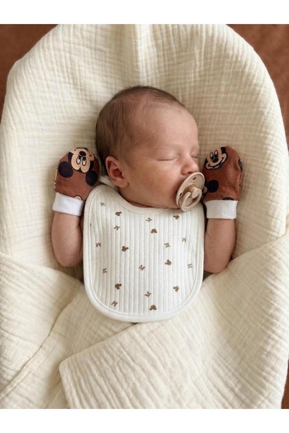 Unisex Cotton Baby Bib and Baby Glove Set - Newborn Baby Gift Bib and Glove Set of 2