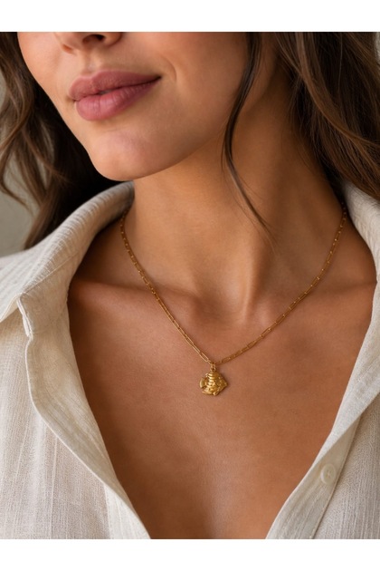 Women's Fish Pendant Anti-Darkening Necklace