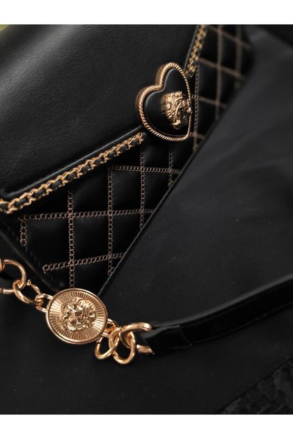 Women hand and shoulder bag