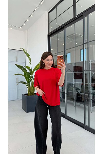 Sırtı Kalpli Taş Detaylı Vatkalı T-shirt Kırmızı