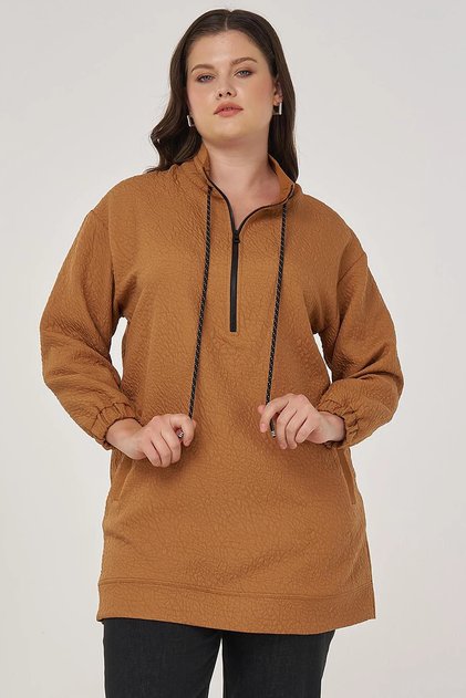 Turtleneck Sweater with Ribbed Detail Tobacco