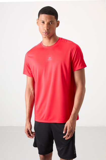Red Breathable Textured Slim Flexible Standard Fit Men's Performance T-Shirt - 88390