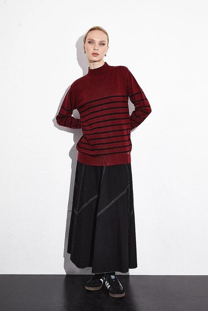Turtleneck Striped Knitwear Sweater Burgundy Black