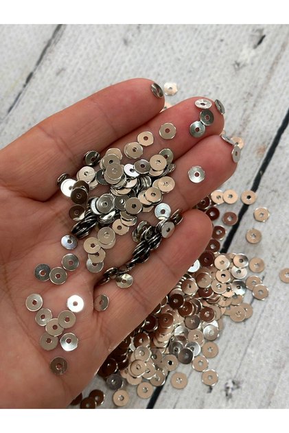 4 mm Metal Pul Pirinç Paslanmaz Oya, Hobi Pulu, Ortadan Delikli (25 gr) Gümüş