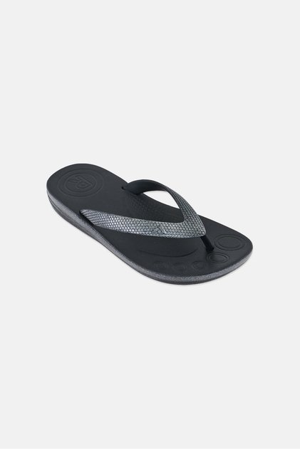 Kids Girl Iqushion Slip On Slippers, Black