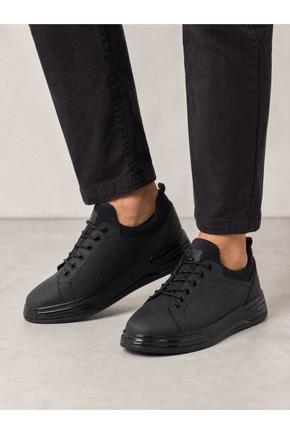Yüksek Taban Sneaker Spor Ayakkabı Bağcıklı Rahat ve Konforlu Taban Modern Şık Tasarım Günlük Yürüyüş ve Casual Ayakkabı