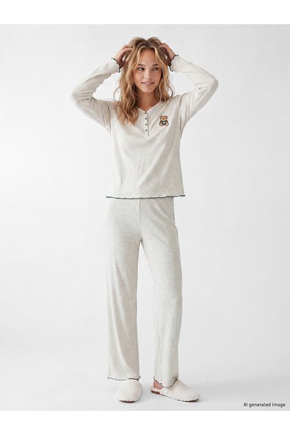 Lcw Young Beige V-Neck Embroidered Women's Pajama Set