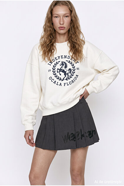 Text and Horse Printed Sweatshirt Ecru