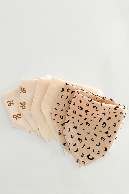 6-piece patterned double layer muslin fabric baby bib, 100% imported cotton fabric, baby drool bib, baby scarf