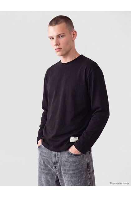 Xside Black Crew Neck Men's Sweatshirt