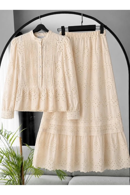 Stone Button Detailed Brode Fisto Double Skirt Set