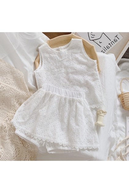 5T White Girls 2024 Summer Clothing Sets Hollow Lace Suit Baby Casual Sleeveless T-shirt+Shorts Kids