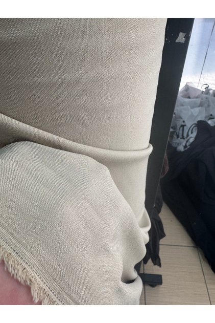 Hafif Beyaz Çizgili Kil Rengi, Poliviskon Eni Boyu Full likralı kumaş Tasarımcılar İçin ( 150 x 100 )