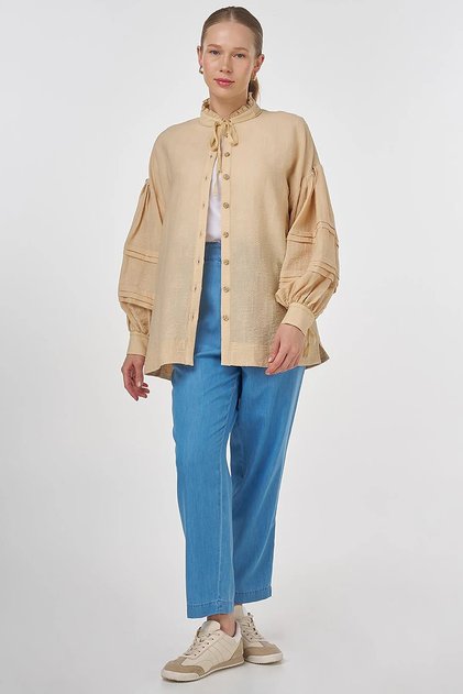 Ribbed Stitched Judge Collar Blouse Beige