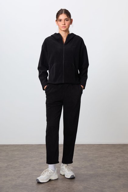 Black Thick Soft Textured Hooded Comfortable Fit Embroidered Fleece Women's Tracksuit Set -95338