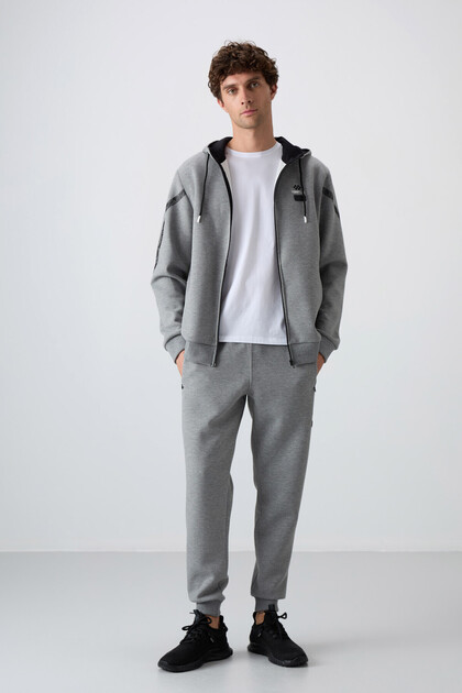 Gray Melange Cotton Thick Soft Textured Comfort Fit Printed Men's Tracksuit Set - 85236