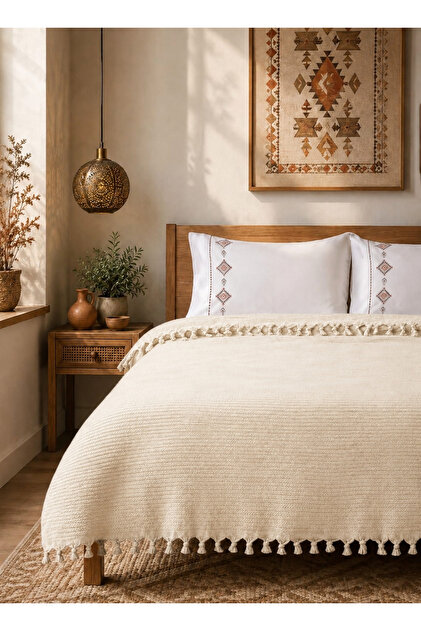 Embroidered Double Pique Set Cream