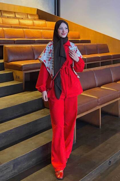 Women's Front Grass Detail Waist Tie Zipper Suit Red