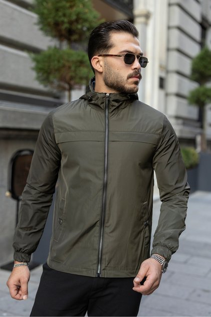 New Season Water and Wind Proof Men's Raincoat with Pocket Details Seasonal Jacket