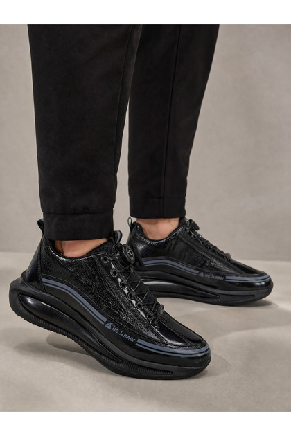 High Sole Sneaker Sports Shoes Lace-Up Casual and Comfortable Sole Modern Stylish Design Daily Walking and Casual Shoes