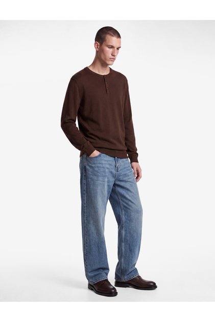 Regular Fit Viskon Karışımlı Düğmeli Henley Yaka Triko Kazak