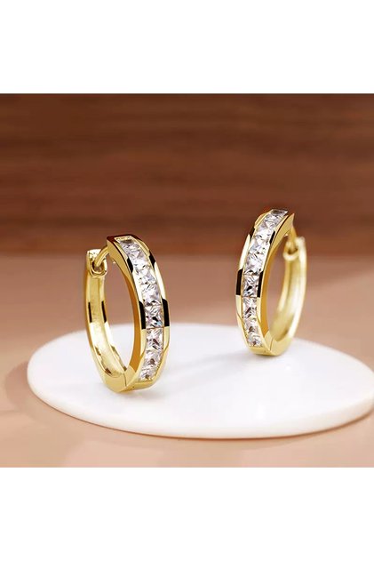 E3646 Huitan Classic Design Women Hoop Earrings Full with Princess Square CZ Simple and Elegant Fema