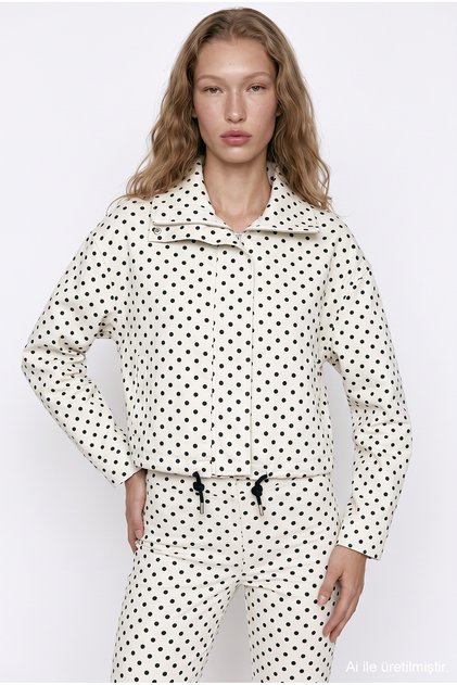 Polka Dot Patterned Jacket Cream