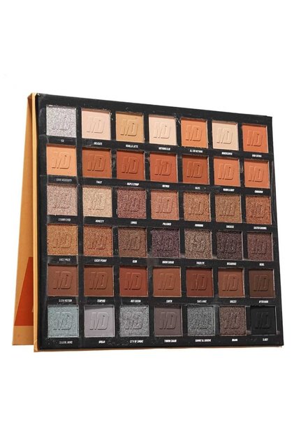 42-color eyeshadow from My Dream – enchanting variety for every look