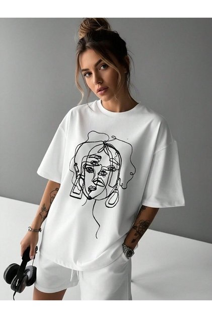 Women's Striped Figure Print 100% Organic Cotton Relaxed Fit Round Neck T-Shirt White