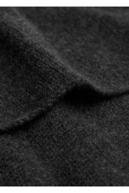 100% cashmere knit scarf