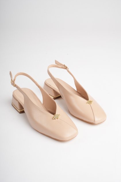 Women's Beige 4 cm Thick Short Heeled Open Back Shoes with Gold Detail