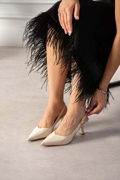 Cream Stiletto Patent Leather Heeled Shoes Slingback Pointed Toe Thin Heel Back Strap Wedding Invitation