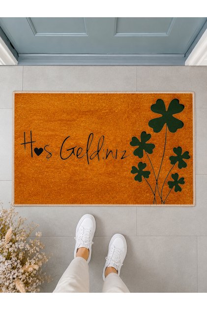 Clover Patterned Welcome Door Mat with Heart Detail 40X60 cm - Washable Non-Slip Base Mat