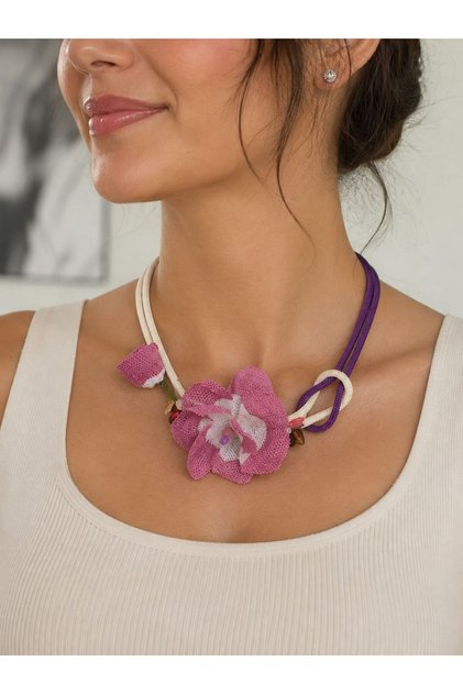 Elemeği Needlepoint Design Necklace Flower Necklace