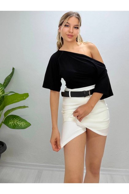 Fusta mini cu talie înaltă din țesătură crep pentru femei