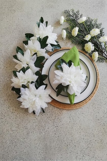 White Big Star Flower 6-Piece Napkin Ring