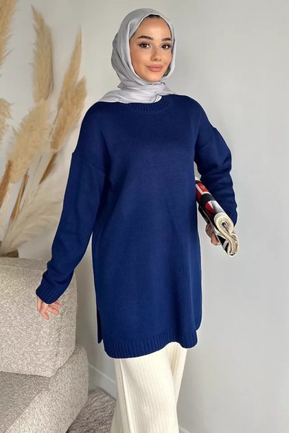 Gülseli Crew Neck Slit Hijab Knitwear Tunic