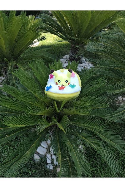 40 cm buket şeklinde Hello kitty Pelus