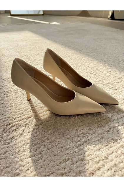 New York Beige Genuine Leather Stiletto