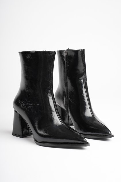 Women's Black Pointed Toe 7.5 cm Thick Heeled Winter Boots